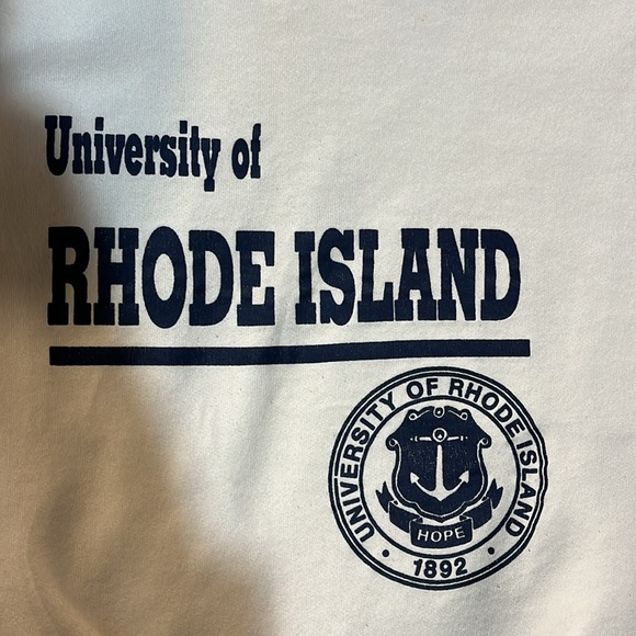 Vintage University of Rhode Island sweatshirt - Picture 3 of 7